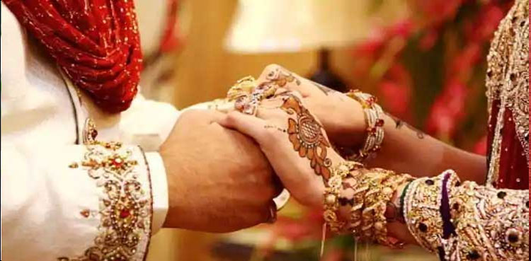 married-couple-bill-no-show-guests