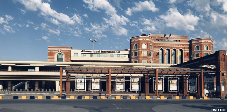 Lahore airport, ASF, smuggling bid
