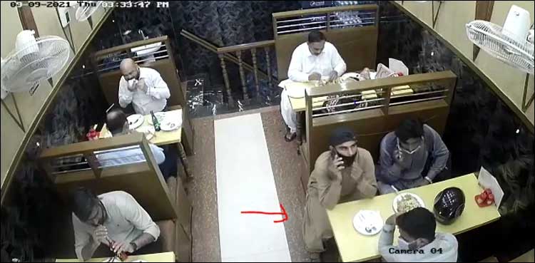karachi, restaurant, robbery