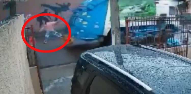 sanitation worker, car accident, garbage truck, child saved,