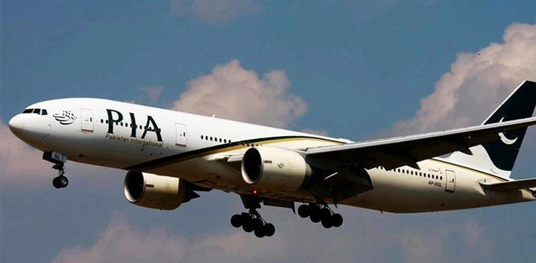 Madina-bound PIA flight delayed in Lahore, CM Buzdar to board it too