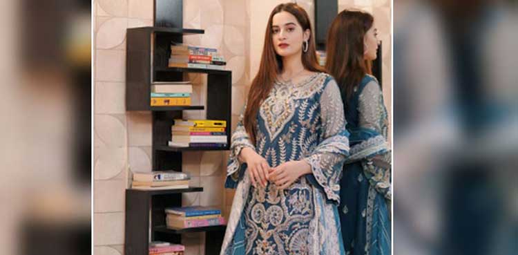 Aiman Khan Instagram Pictures