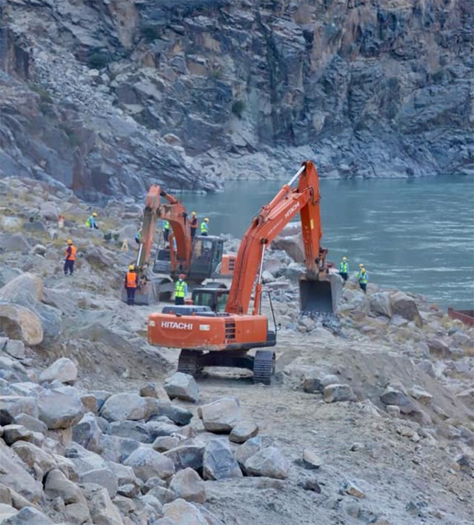Diamer Bhasha Dam, PM, impediments