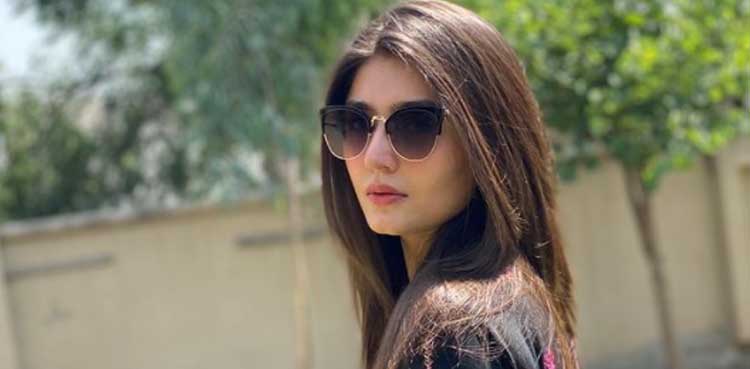 dur-e-fishan saleem item numbers