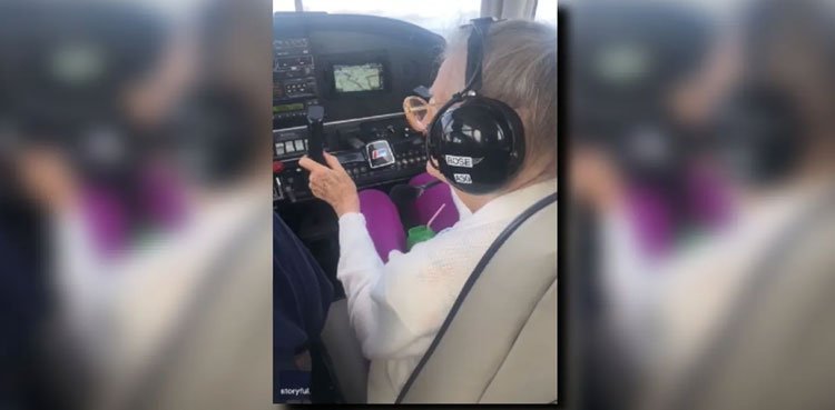 84-year-old pilot Parkinson's flies plane