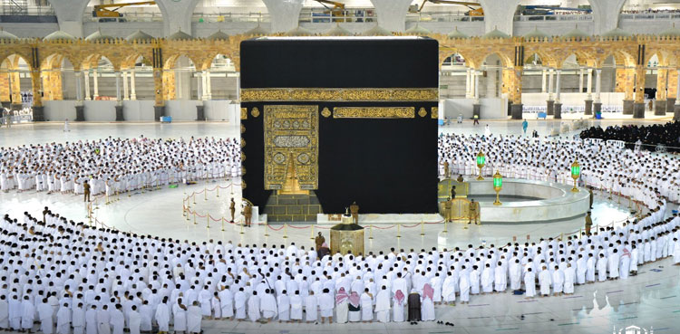 Makkah Madina worshippers full capacity