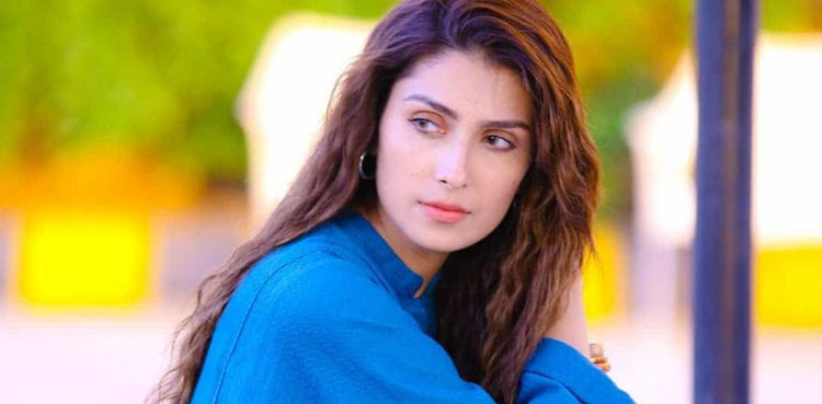 ayeza khan, social media, pictures, viral