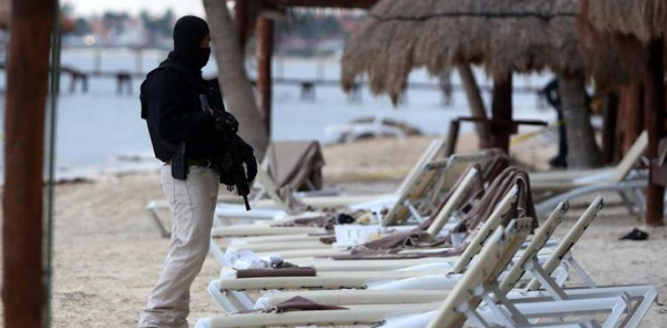 Mexico beach shooting tourists