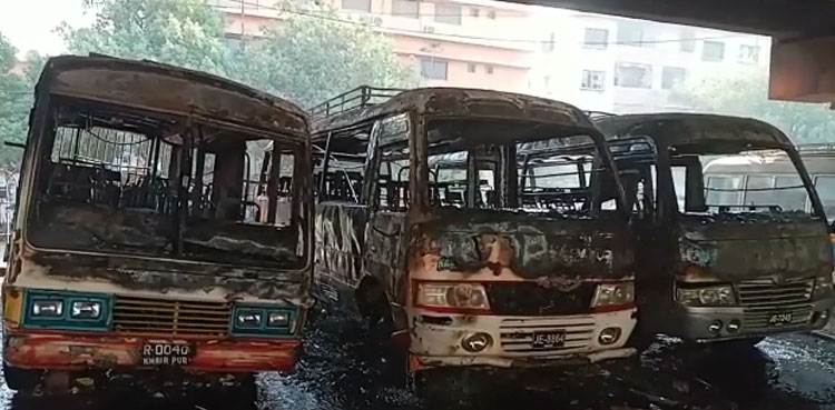 Karachi Vehicle Fire