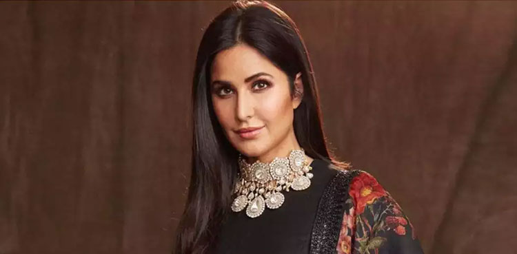 katrina kaif, smooth, roads, indian minister