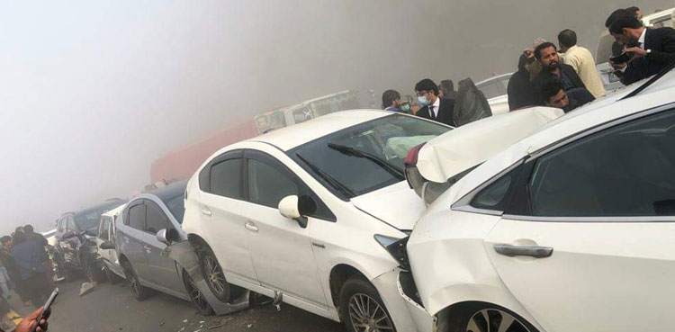 Fog envelops, GT Road, one dead, 33 hurt, pile-up