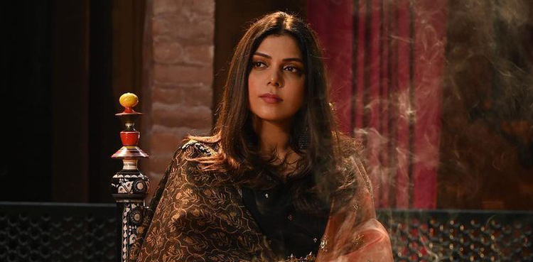 Hadiqa Kiani Comeback Album