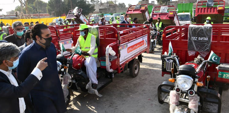Bilawal launches door-to-door waste collection Larkana