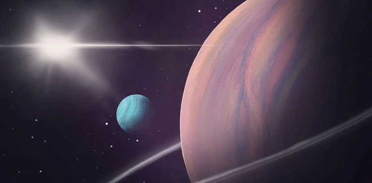 second alien moon