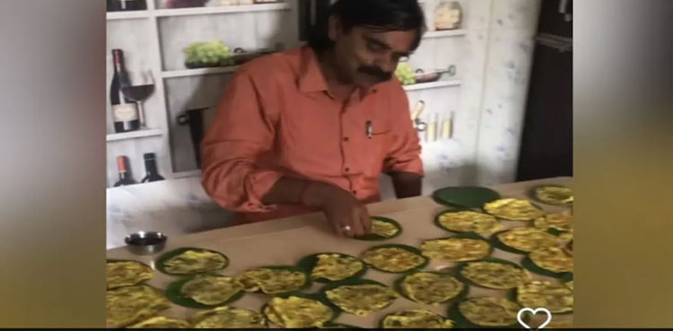 50 omelettes