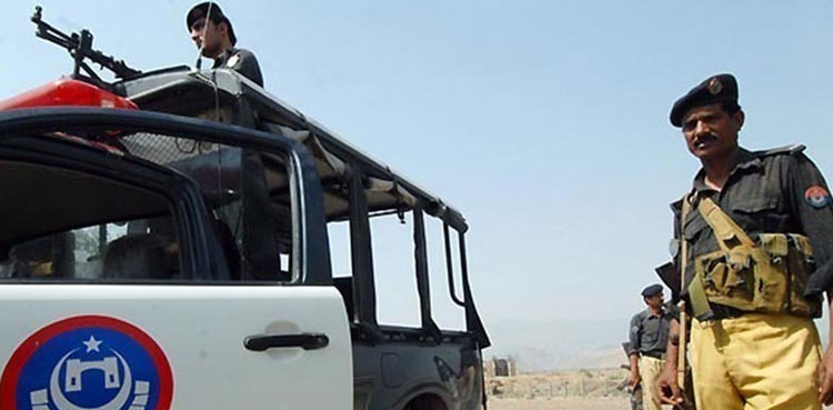 police terrorist attack di khan check post