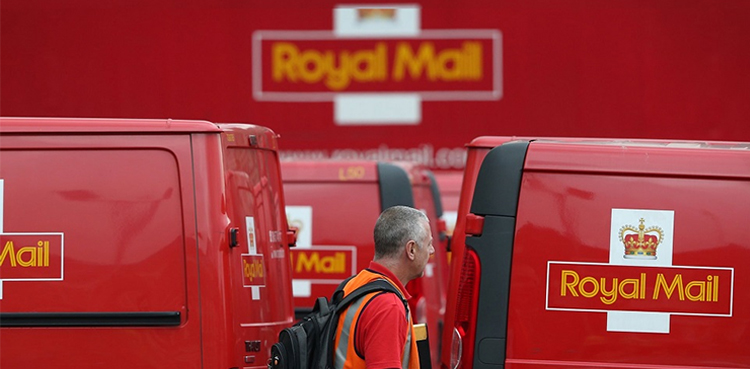 Royal Mail workers strike UK