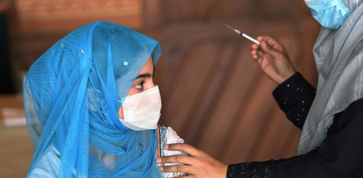 Covid-19 cases continue to rise Pakistan sixth wave