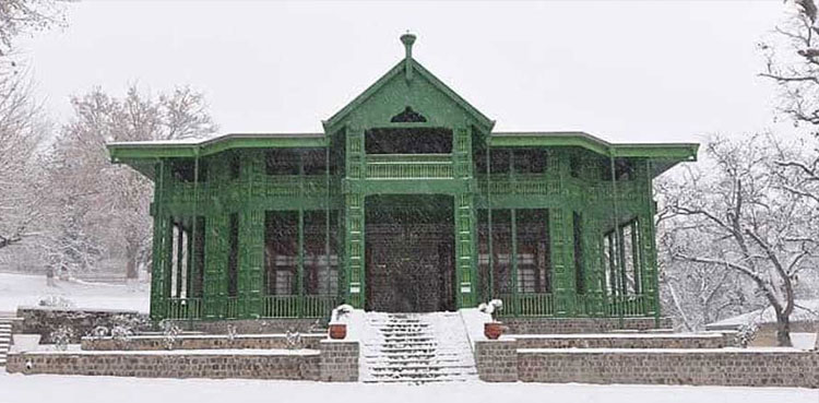 ziarat-snowfall-cold