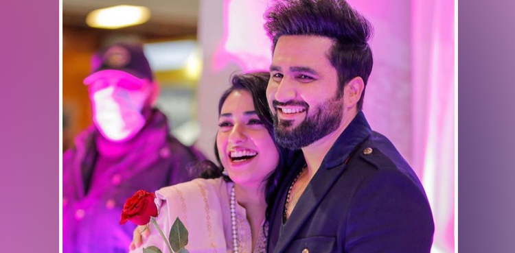 Falak Shabir, Sarah Khan, prank, viral