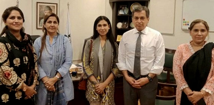 Sarah Gill, JPMC, pakistan, transgender doctor