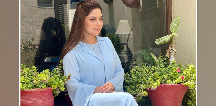 Hadiqa Kiani, Singer, mother-in-law, hammad hassan