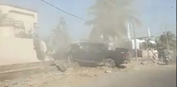 Karachi Speeding Car