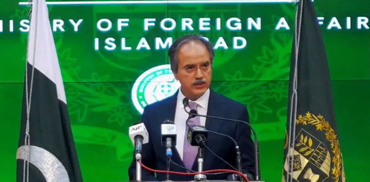 Pakistan Indian diplomat airspace violation