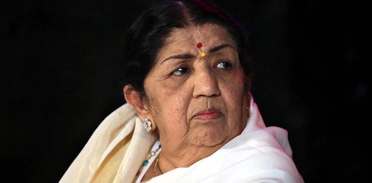 Lata Mangeshkar, Bollywood singer, Viral, Performance video
