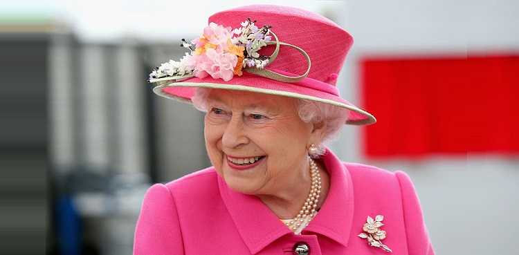 Queen Elizabeth, Platinum jubilee, british vogue, cover