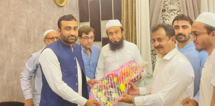 maulana tariq jameel imran khan