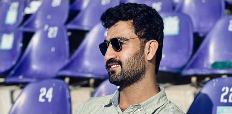 Vicky Kaushal doppleganger, Pakistan Australia test, bollywood