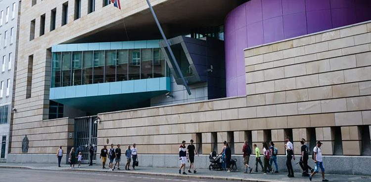 UK security guard, extradition, Germany, Russia spy charges