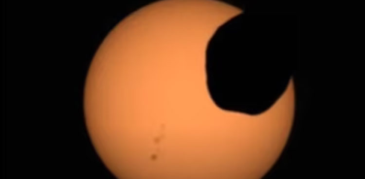 Solar-eclipse-mars