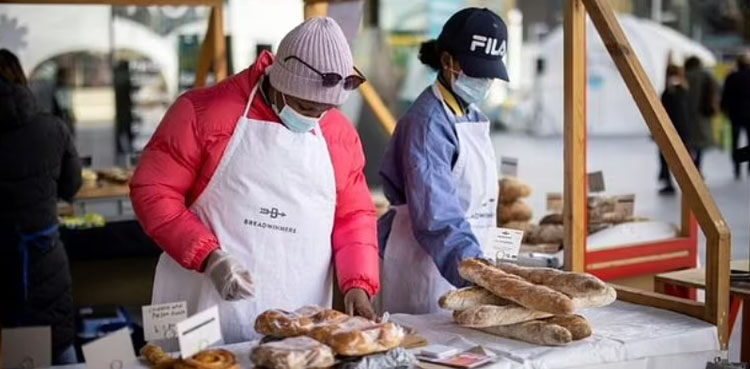 Hanna Araya, Work Scheme, baked bread, Britain