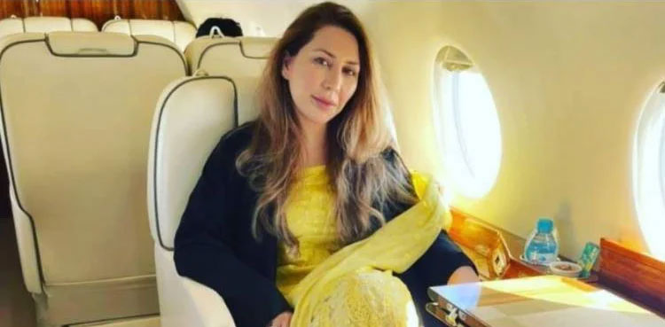 farah khan, farah khan gogi, pakistan, imran khan, assets case
