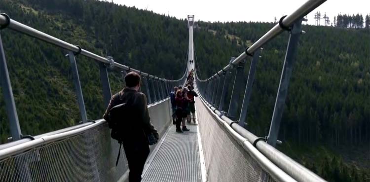 Czech Republic, longest suspension footbridge, tourists,