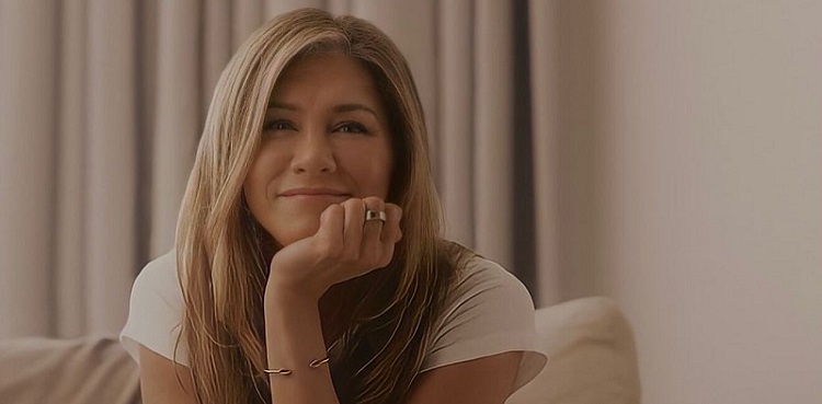 jennifer aniston, LA mansion, vital protein, friends