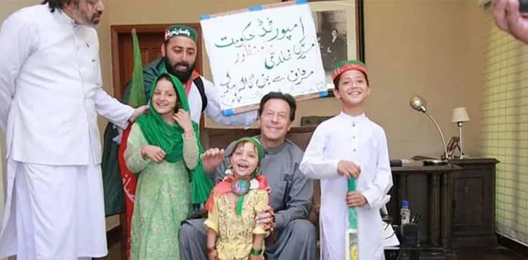 mardan family imran khan meeting