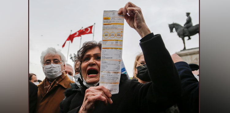 Turkey, inflation falls to 71.6 percent, June official data