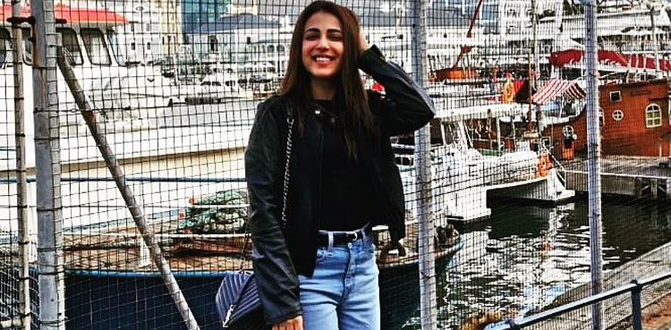 ushna shah, habs, ayesha omar, ushna shah habs, ayesha