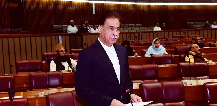 Ayaz Sadiq, Abdul Akbar Chitrali, JI MNA, threats