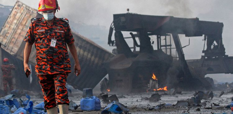 Bangladesh chemical explosion, port depot fire, death toll
