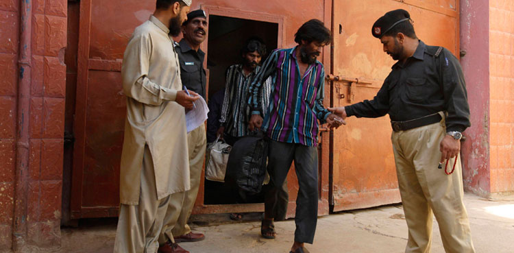 Indian-prisoners
