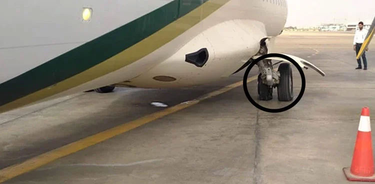 Karachi, PIA, plane, accident, escapes accident