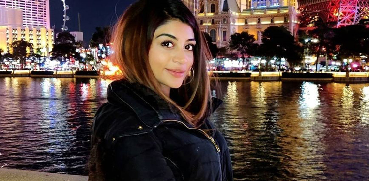 Zoya Nasir, Actor, Social Media, Pictures