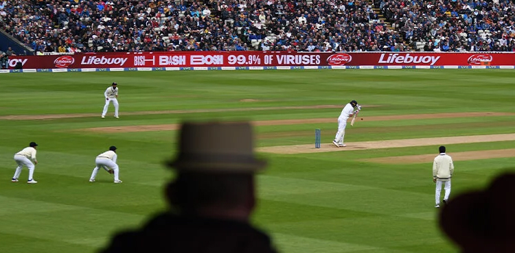 Racist Abuse England India