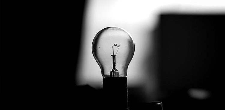 Pakistan, electricity shortfall, hot weather, 5,856 megawatts