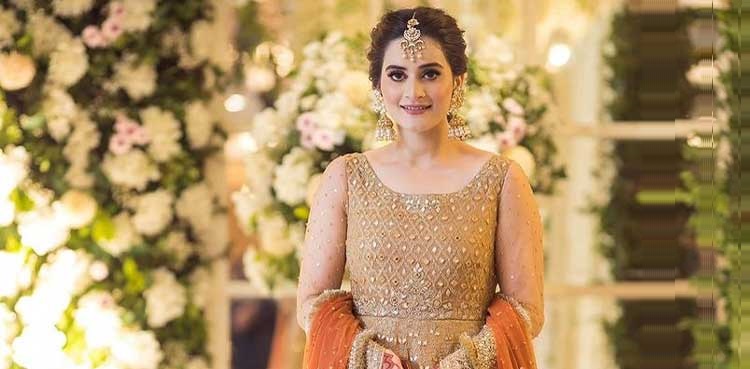 aiman khan amal muneeb viral picture