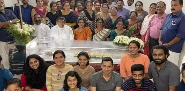 mother, smiling family,
